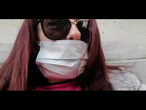 ❤️ Nicoletta heyfa xwe ji cîrana xwe hildide û di garaja wî de dişewite (Karantîna Italiantalî ya Taybet Covid19) Porno li ku.porngipfy.ru